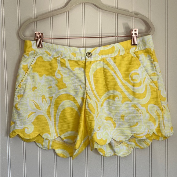 Lilly Pulitzer Yellow Buttercup Short Scallop Hem 100% Cotton Size 2 - Picture 2 of 13